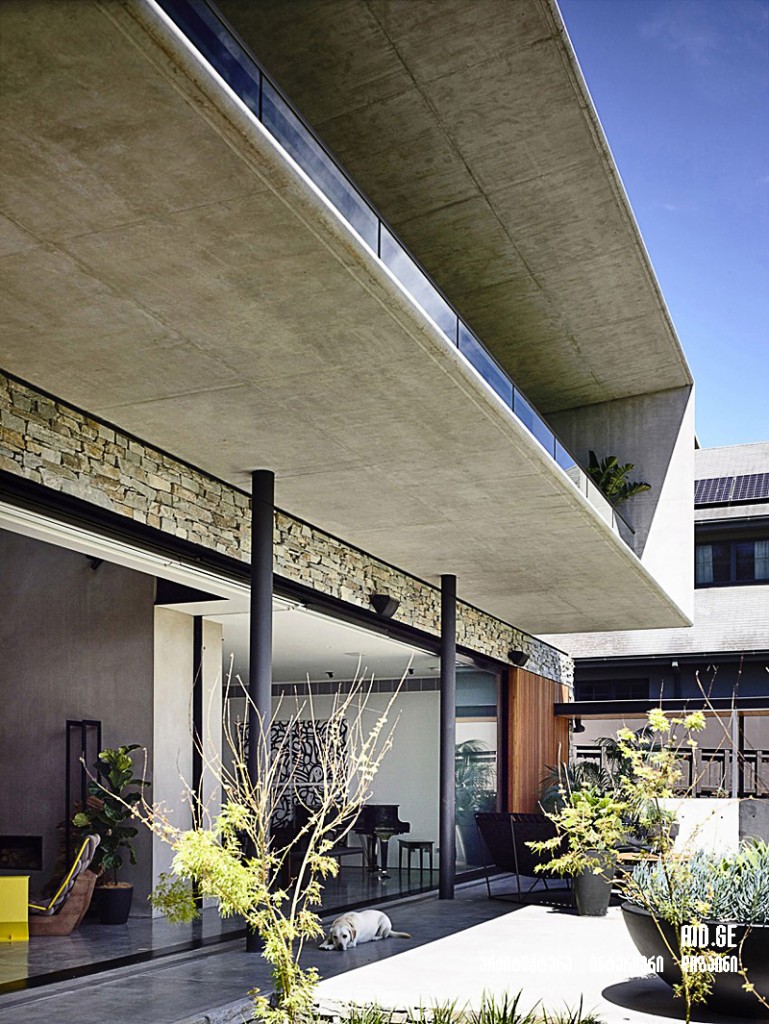 Concrete-House-09-850x1132