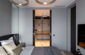 გასაცურებელი კარი